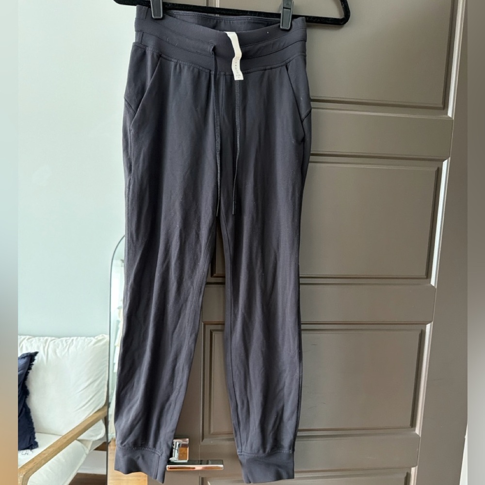 LULULEMON ready to rulu joggers